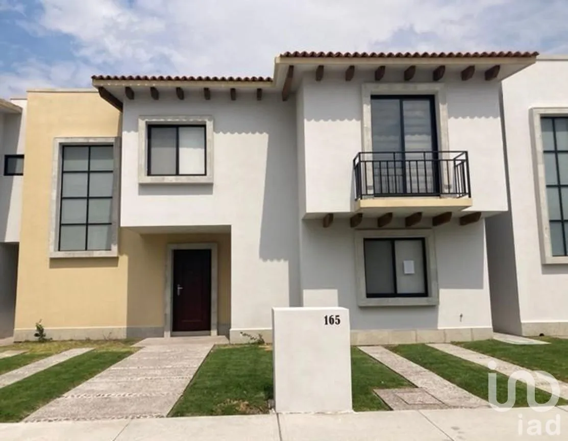 Casa en Venta en Quintas Campo Real, Celaya, Guanajuato | NEX-271308 | iad México | Foto 2 de 19