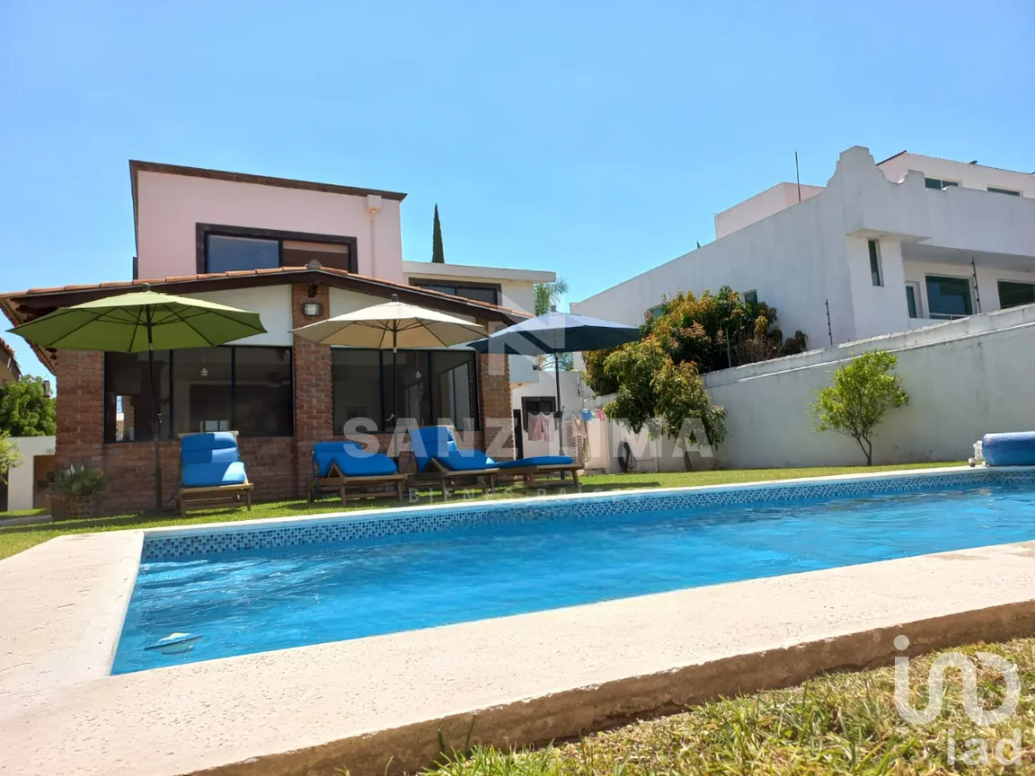 Casa en Venta en Praderas de La Hacienda, Celaya, Guanajuato | NEX-272069 | iad México | Foto 1 de 19