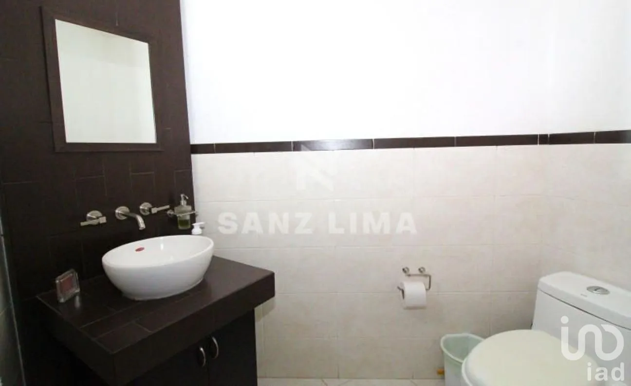Oficina en Renta en Zona de Oro del Bajío, Celaya, Guanajuato | NEX-273286 | iad México | Foto 10 de 16