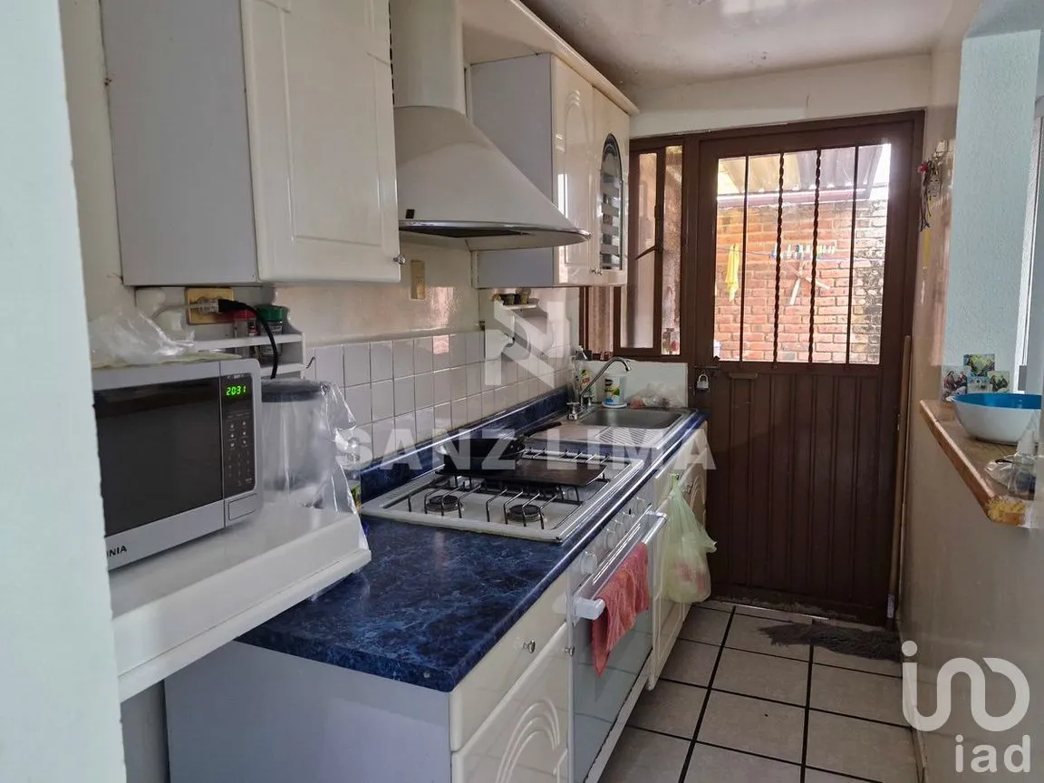 Casa en Venta en Álamos 3a Secc, Celaya, Guanajuato | NEX-285190 | iad México | Foto 3 de 12