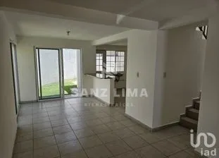 NEX-292282 - Casa en Renta, con 4 recamaras, con 3 baños, con 249 m2 de construcción en La Misión, CP 38015, Guanajuato.