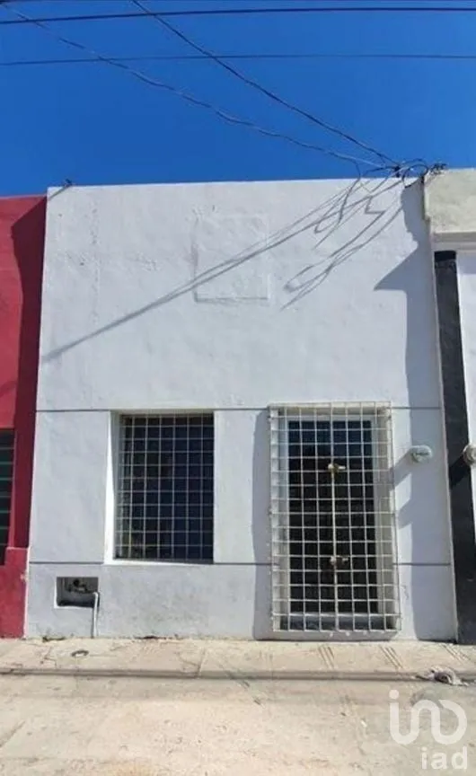 Casa en Venta en Jardines de San Sebastian, Mérida, Yucatán | NEX-275289 | iad México | Foto 1 de 12