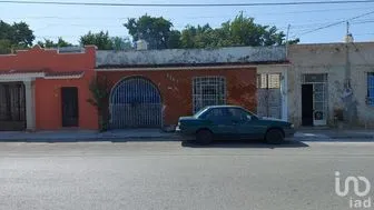 NEX-275314 - Casa en Venta, con 3 recamaras, con 2 baños en Jardines de San Sebastian, CP 97000, Yucatán.
