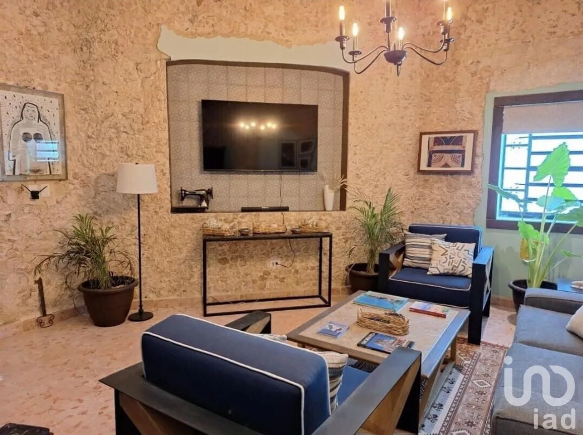 Casa en Renta en Mérida Centro, Mérida, Yucatán | NEX-275413 | iad México | Foto 2 de 20