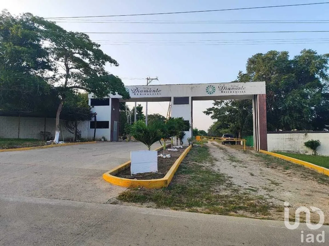 Terreno en Venta en Club de Golf Campestre, Tuxtla Gutiérrez, Chiapas | NEX-231612 | iad México | Foto 1 de 28