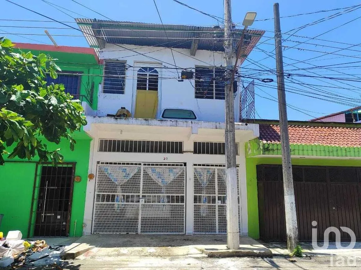 Casa en Venta en Los Laureles, Tapachula, Chiapas | NEX-231621 | iad México | Foto 1 de 33
