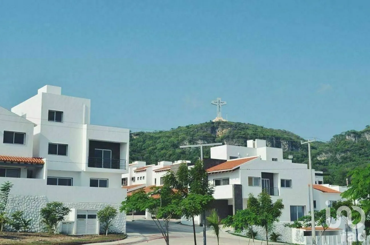 Casa en Venta en Joyas del Oriente, Tuxtla Gutiérrez, Chiapas | NEX-278717 | iad México | Foto 3 de 4