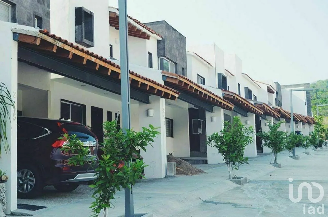 Casa en Venta en Joyas del Oriente, Tuxtla Gutiérrez, Chiapas | NEX-278721 | iad México | Foto 2 de 7