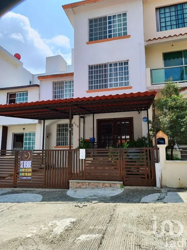 Casa en Venta en El Diamante, Tuxtla Gutiérrez, Chiapas | NEX-278748 | iad México | Foto 1 de 50