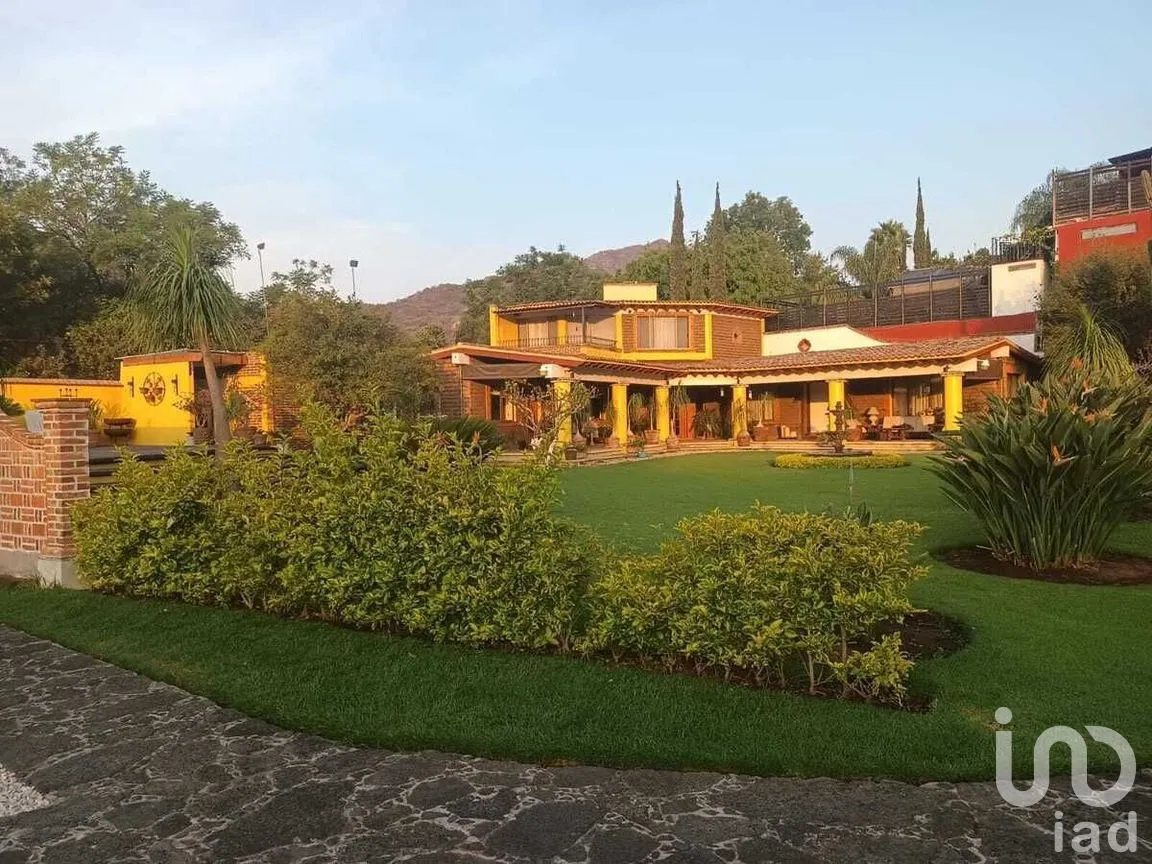 Casa en Venta en San José, Tepoztlán, Morelos | NEX-278757 | iad México | Foto 1 de 30