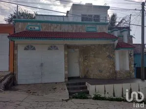 NEX-279798 - Casa en Venta, con 3 recamaras, con 2 baños en Lomas del Oriente, CP 29096, Chiapas.