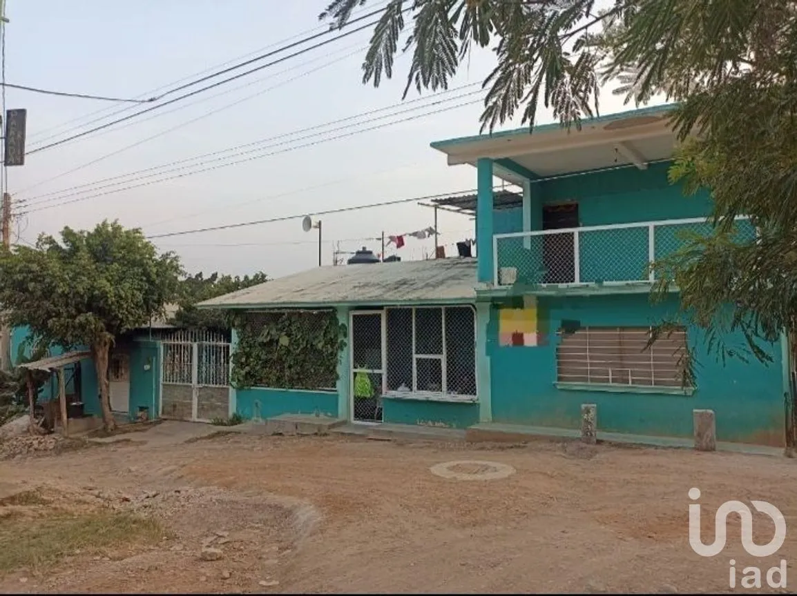 Casa en Venta en CCI, Tuxtla Gutiérrez, Chiapas | NEX-280745 | iad México | Foto 1 de 33