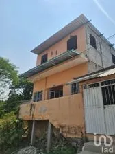 NEX-280754 - Casa en Venta, con 5 recamaras, con 3 baños, con 273 m2 de construcción en Pedregal de San Ángel, CP 29163, Chiapas.