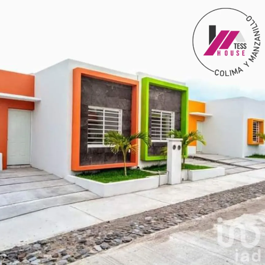Casa en Venta en Mirador de La Cumbre III, Colima, Colima | NEX-228465 | iad México | Foto 1 de 7