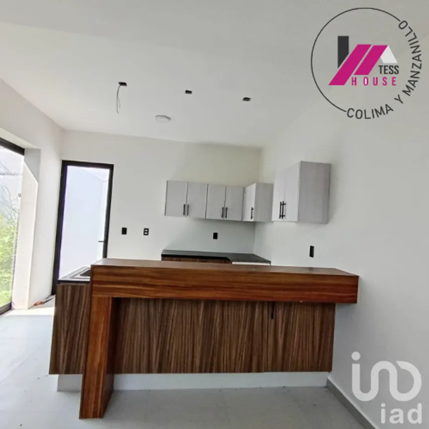 Casa en Venta en Residencial Valle Verde, Colima, Colima | NEX-231795 | iad México | Foto 2 de 14