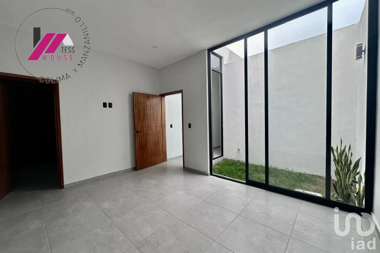 Casa en Venta en Residencial Esmeralda Norte, Colima, Colima | NEX-277517 | iad México | Foto 8 de 16