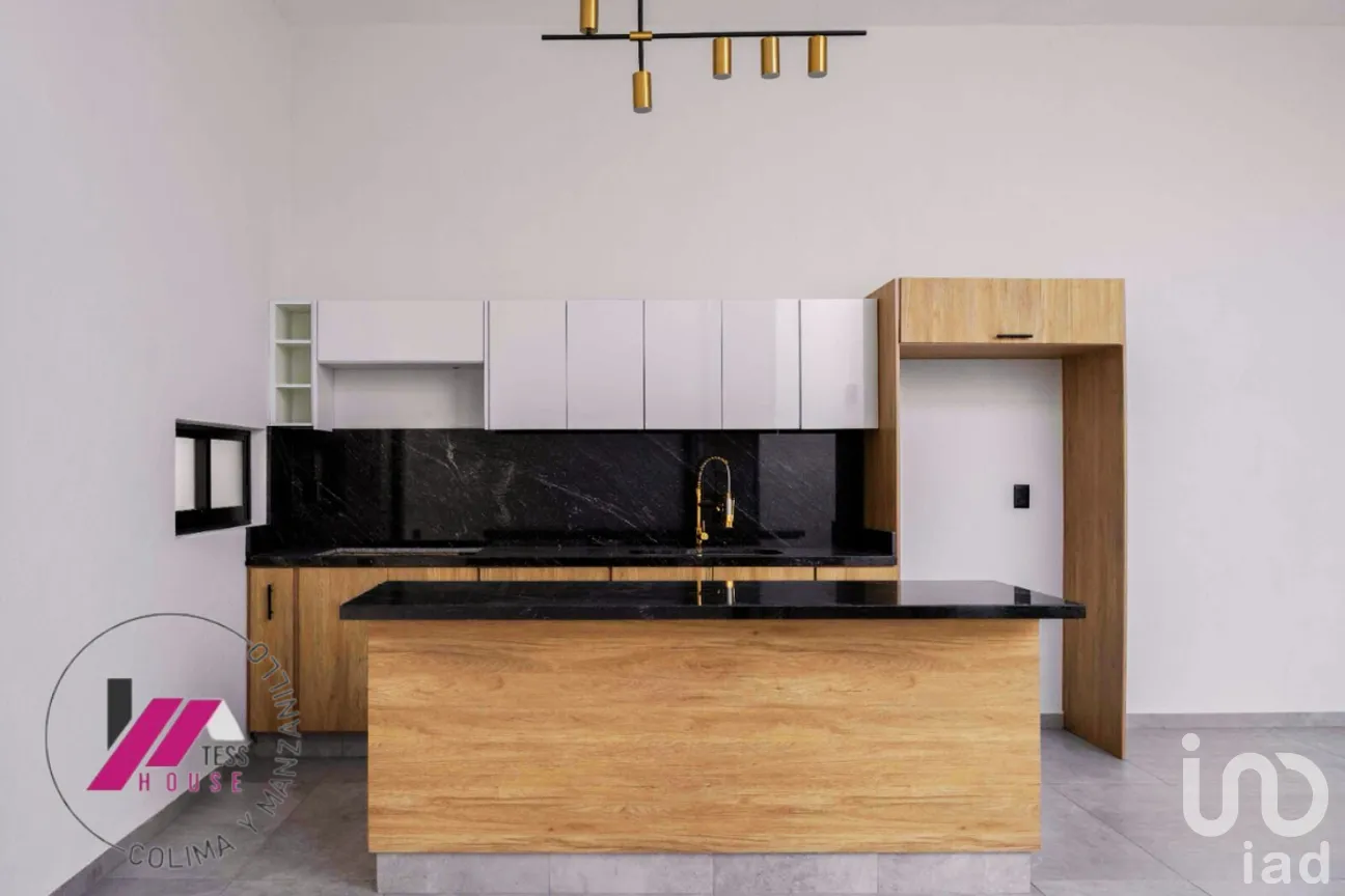 Casa en Venta en Residencial Esmeralda Norte, Colima, Colima | NEX-277538 | iad México | Foto 5 de 7