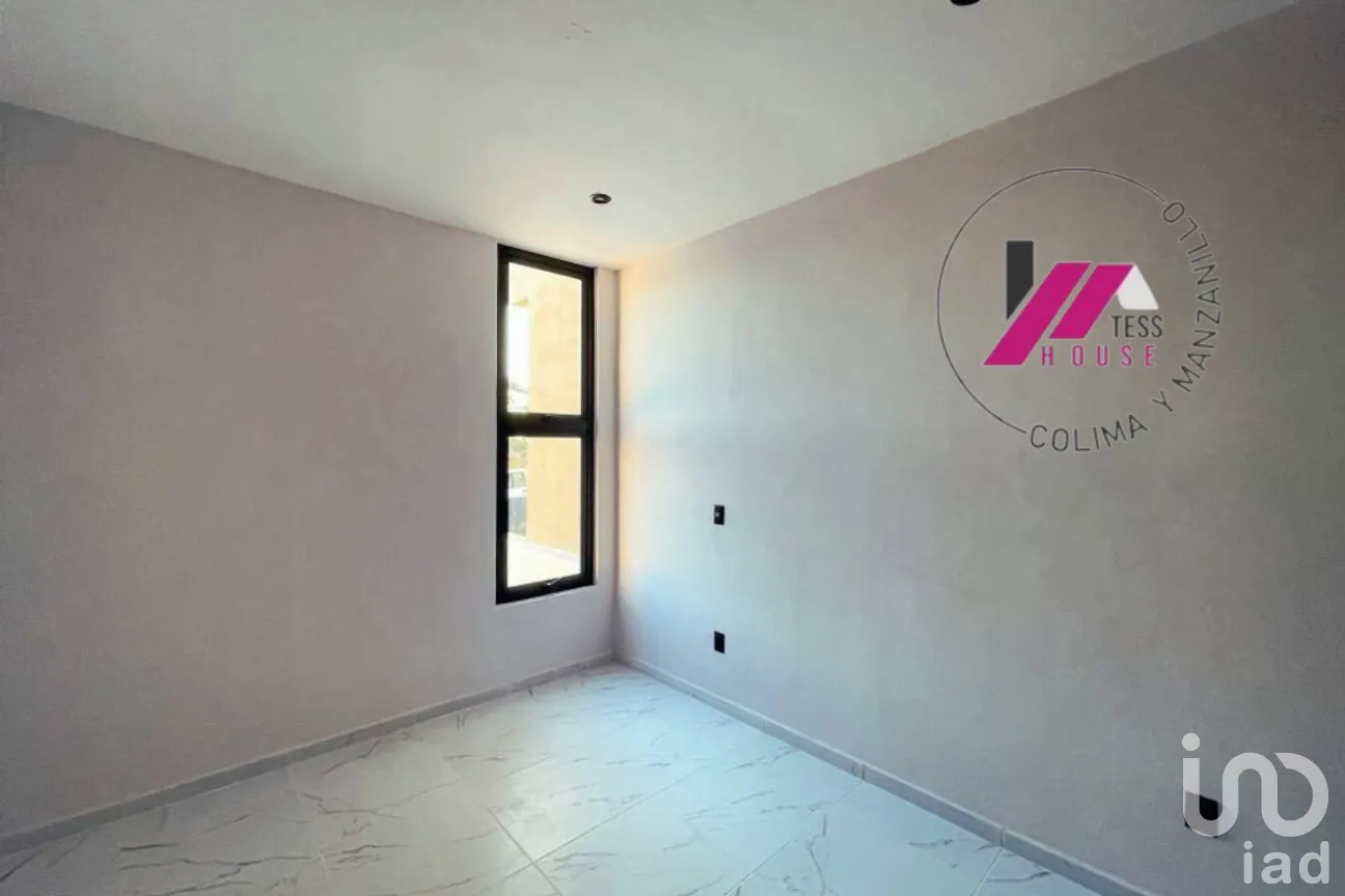 Casa en Venta en Residencial Esmeralda Norte, Colima, Colima | NEX-277540 | iad México | Foto 6 de 10