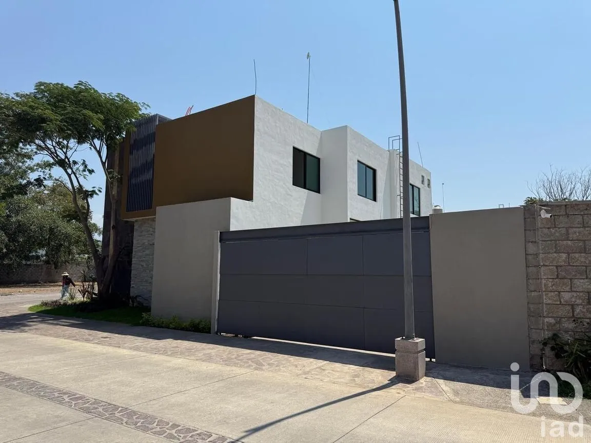 Casa en Venta en El Pedregal, Colima, Colima | NEX-277547 | iad México | Foto 2 de 12