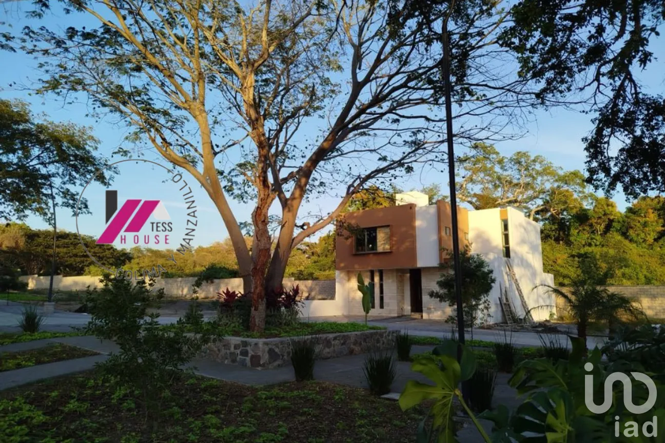 Casa en Venta en El Pedregal, Colima, Colima | NEX-277549 | iad México | Foto 1 de 30