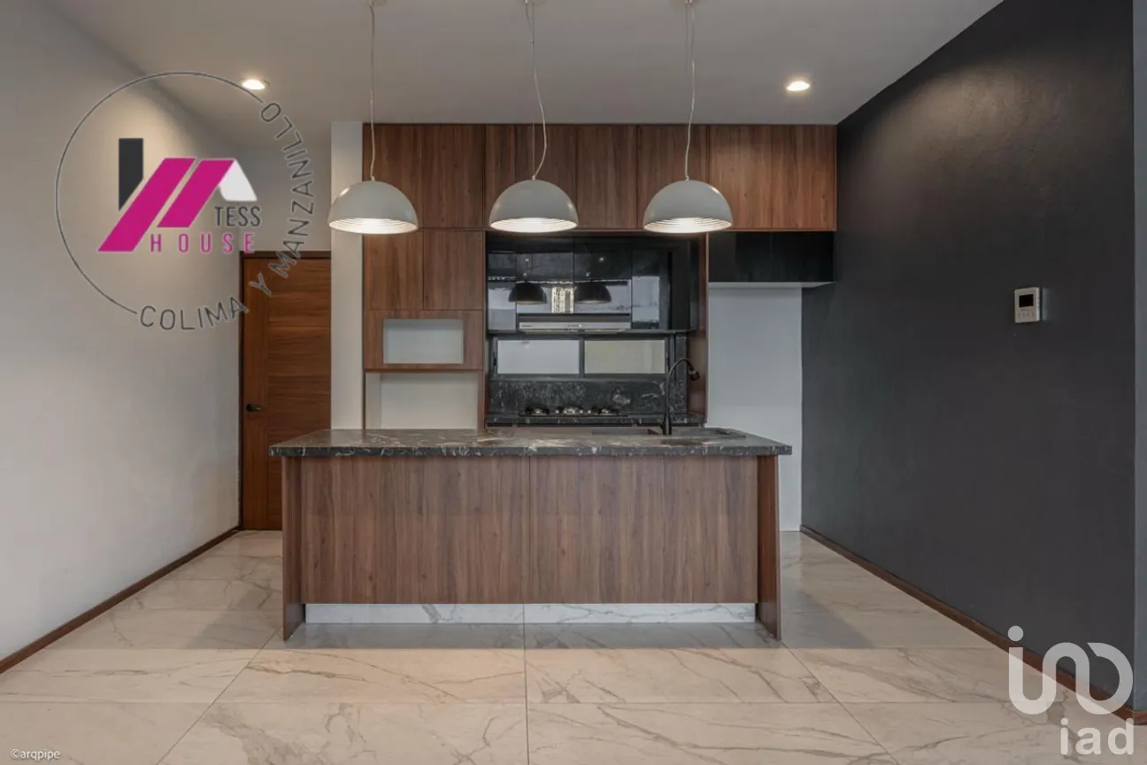 Casa en Venta en Colinas de Santa Fe, Colima, Colima | NEX-277550 | iad México | Foto 2 de 11