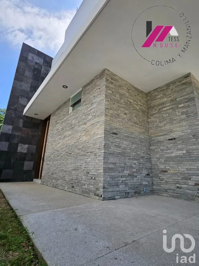 Casa en Venta en Club Santiago, Manzanillo, Colima | NEX-277552 | iad México | Foto 2 de 14