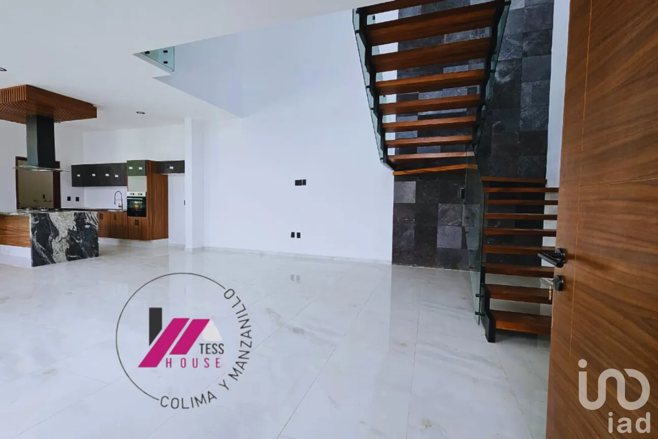 Casa en Venta en Club Santiago, Manzanillo, Colima | NEX-277552 | iad México | Foto 3 de 14