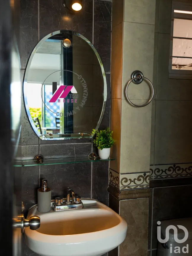 Casa en Venta en Lomas de Circunvalación, Colima, Colima | NEX-277553 | iad México | Foto 13 de 26