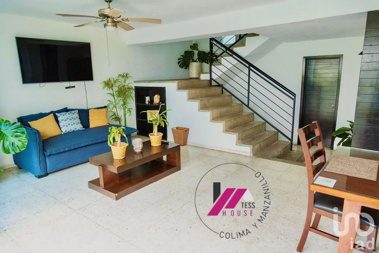 Casa en Venta en Lomas de Circunvalación, Colima, Colima | NEX-277553 | iad México | Foto 10 de 26