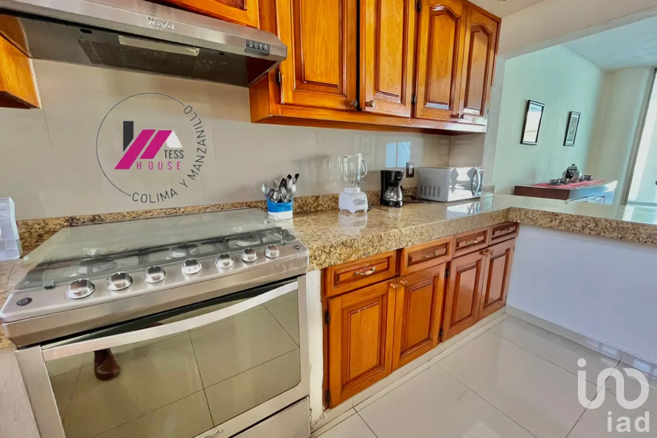 Casa en Venta en Jardines Vista Hermosa, Colima, Colima | NEX-277555 | iad México | Foto 9 de 18