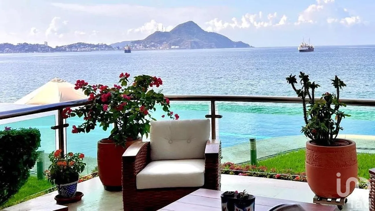 Departamento en Venta en Las Brisas, Manzanillo, Colima | NEX-288552 | iad México | Foto 2 de 14