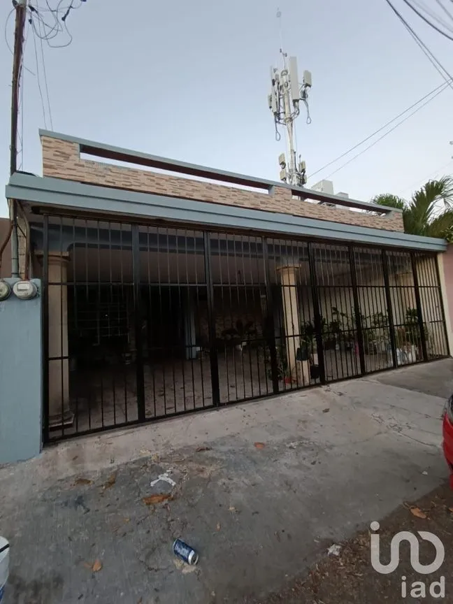 Casa en Venta en Pensiones, Mérida, Yucatán | NEX-229147 | iad México | Foto 1 de 17