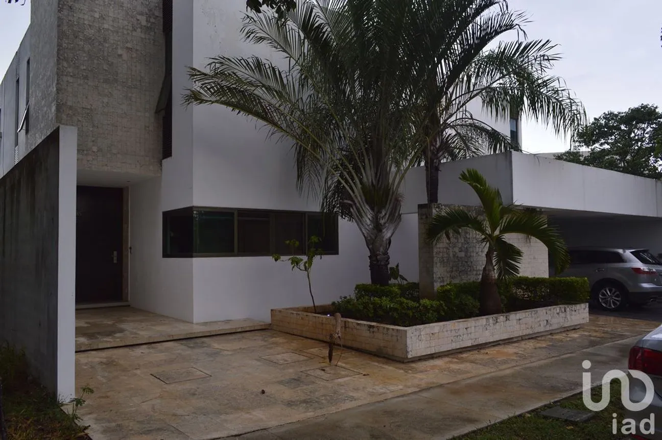 Casa en Venta en Temozon Norte, Mérida, Yucatán | NEX-229161 | iad México | Foto 1 de 39