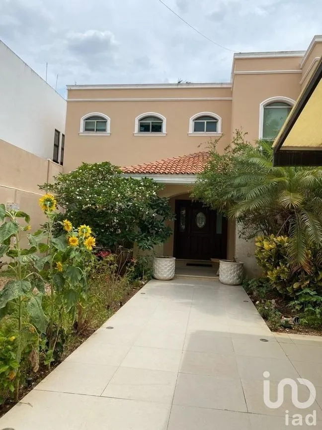 Casa en Venta en Montebello, Mérida, Yucatán | NEX-229169 | iad México | Foto 2 de 14