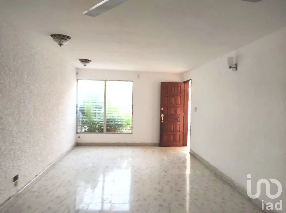 Casa en Venta en Pensiones, Mérida, Yucatán | NEX-229171 | iad México | Foto 2 de 30