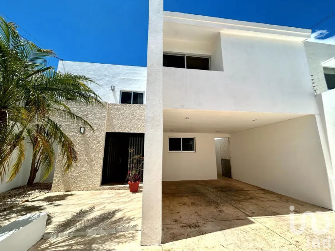 Casa en Venta en Montebello, Mérida, Yucatán | NEX-229197 | iad México | Foto 2 de 19
