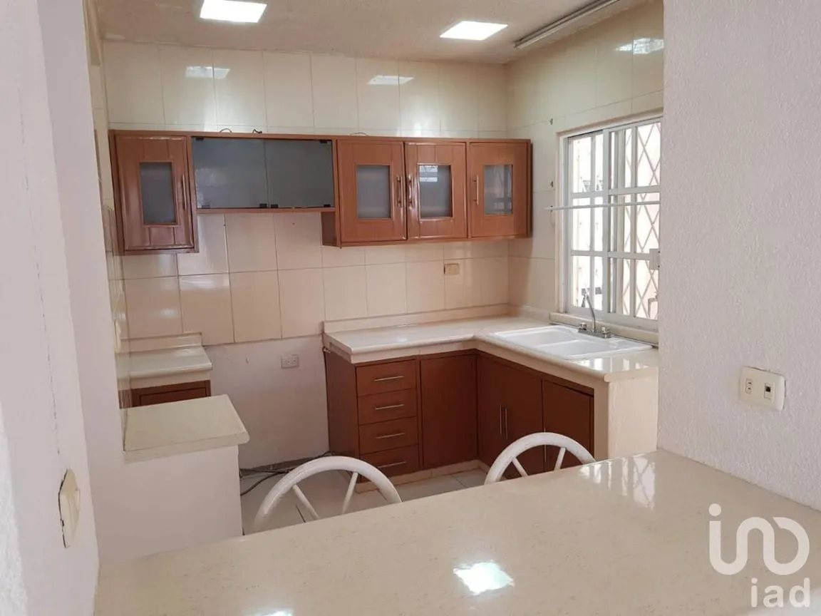 Casa en Venta en Jardines de Vista Alegre, Mérida, Yucatán | NEX-229206 | iad México | Foto 3 de 20
