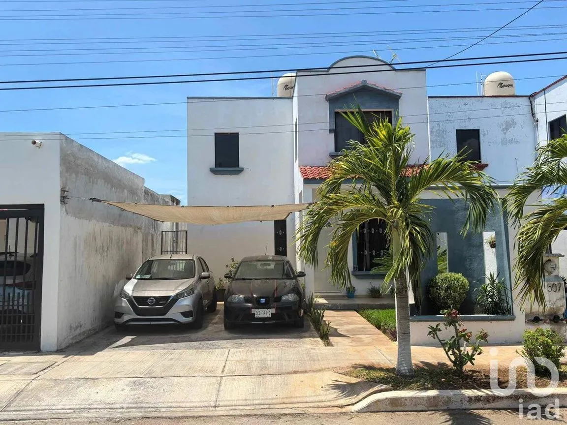 Casa en Venta en Paseos de Opichen, Mérida, Yucatán | NEX-229211 | iad México | Foto 1 de 20