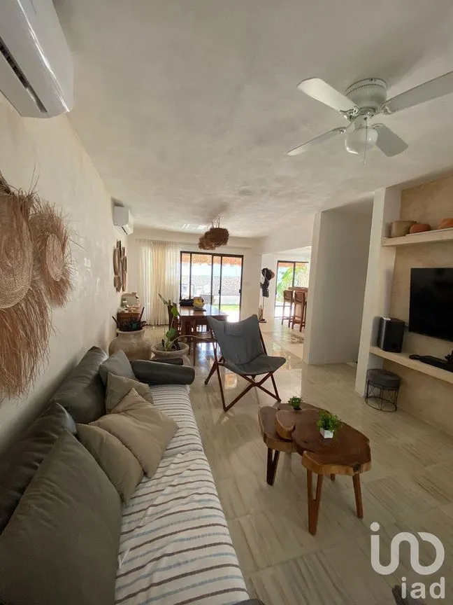 Casa en Venta en Mérida Centro, Mérida, Yucatán | NEX-229217 | iad México | Foto 5 de 44