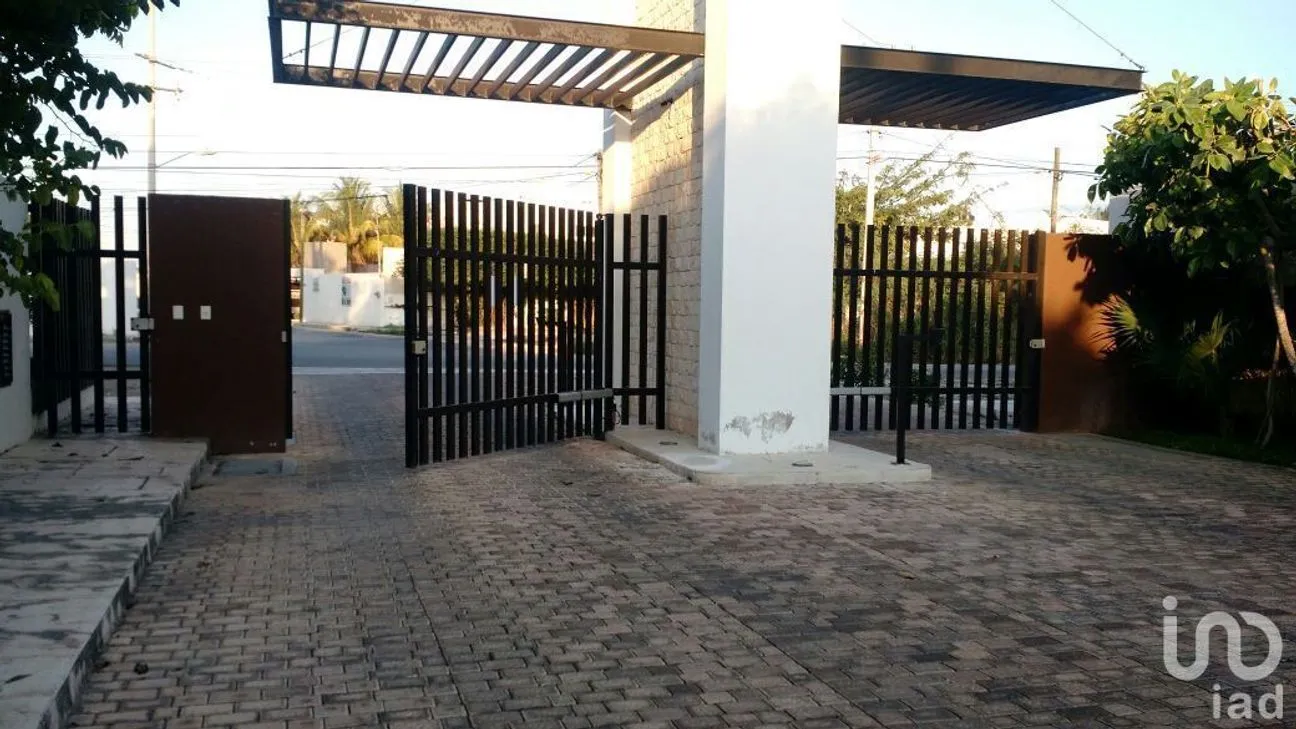 Casa en Renta en Cholul, Mérida, Yucatán | NEX-229231 | iad México | Foto 1 de 25
