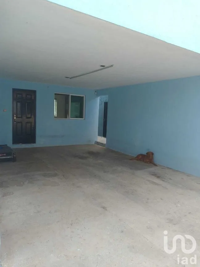 Casa en Venta en San Antonio Cinta, Mérida, Yucatán | NEX-229243 | iad México | Foto 3 de 12