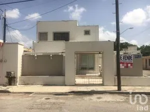 NEX-229255 - Casa en Venta, con 2 recamaras, con 2 baños en Jardines de Pensiones, CP 97219, Yucatán.