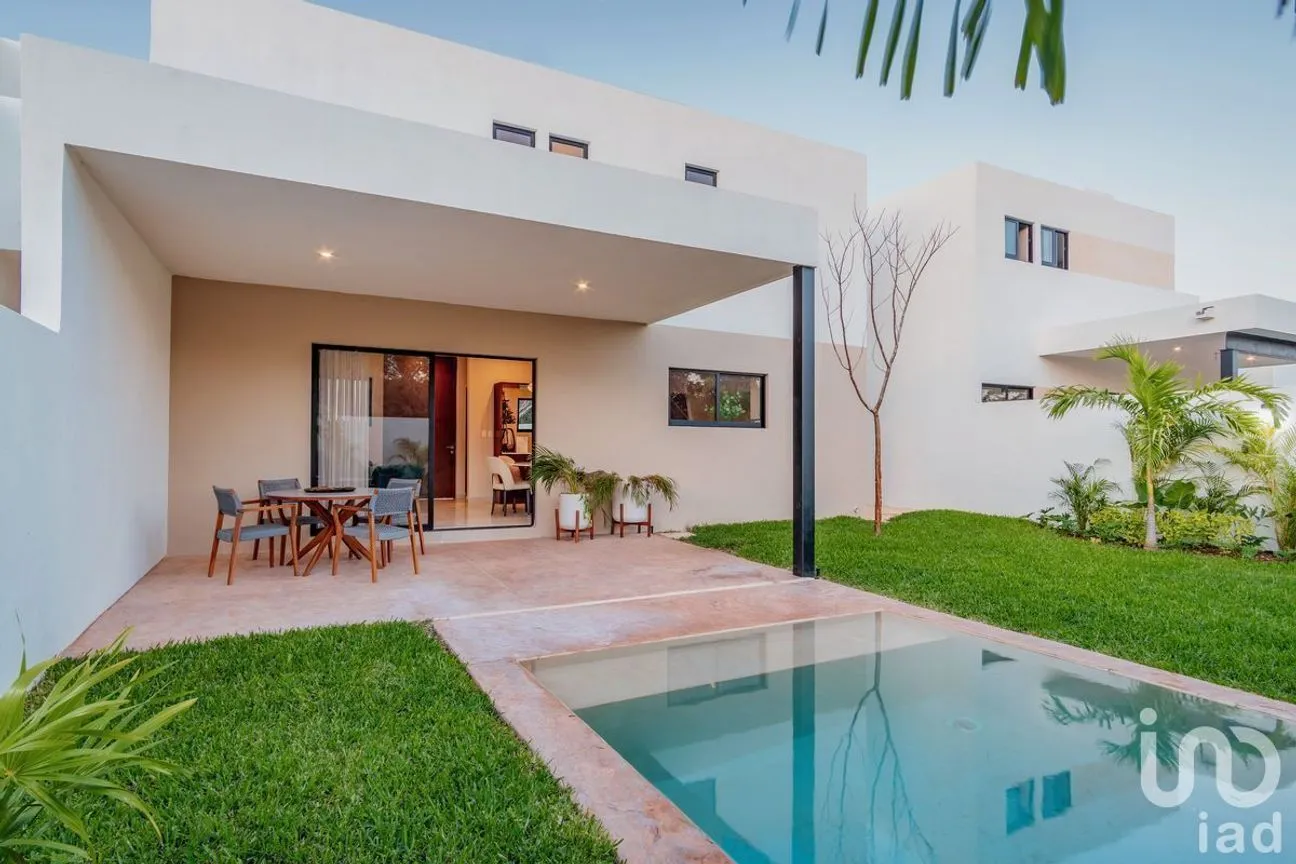 Casa en Venta en Real Montejo, Mérida, Yucatán | NEX-230031 | iad México | Foto 1 de 40