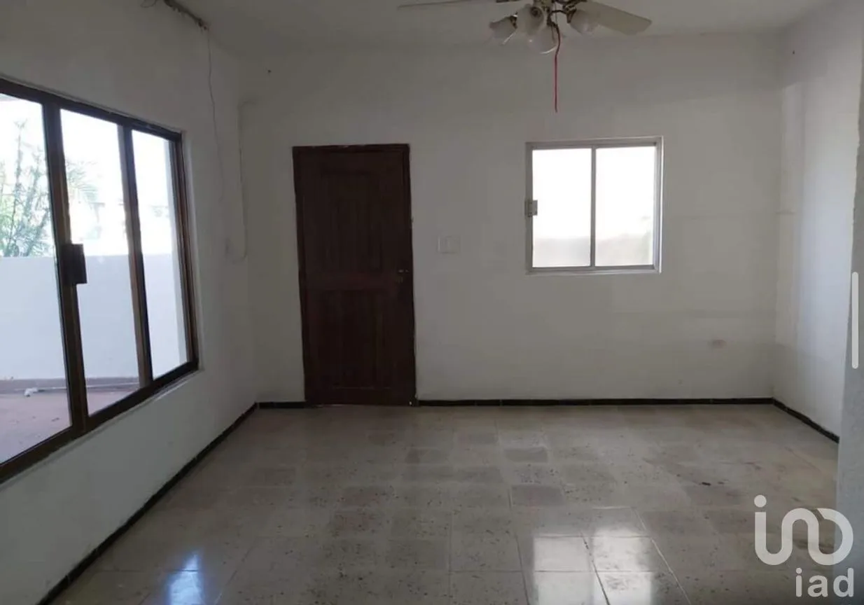 Casa en Venta en Mérida Centro, Mérida, Yucatán | NEX-231028 | iad México | Foto 2 de 8