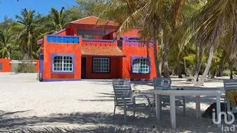NEX-279185 - Terreno en Venta en Mahahual, CP 77976, Quintana Roo.