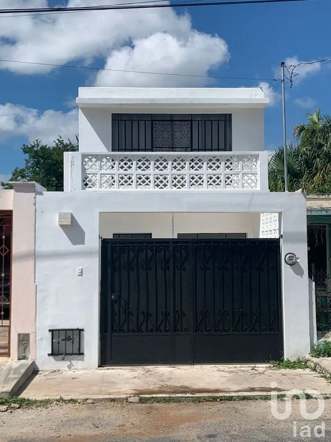 Casa en Venta en Mérida Centro, Mérida, Yucatán | NEX-279200 | iad México | Foto 1 de 30