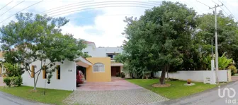 NEX-279230 - Casa en Venta, con 4 recamaras, con 4 baños, con 538 m2 de construcción en La Ceiba, CP 97314, Yucatán.