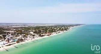 NEX-279293 - Casa en Venta, con 3 recamaras, con 3 baños, con 219.08 m2 de construcción en Chelem, CP 97336, Yucatán.