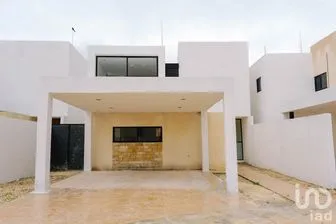 NEX-279296 - Casa en Venta, con 4 recamaras, con 4 baños, con 226.7 m2 de construcción.