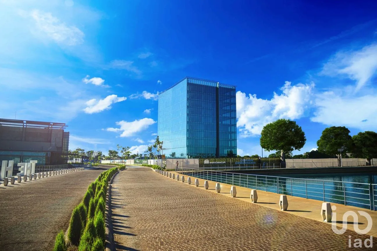 Oficina en Venta en Vía Montejo, Mérida, Yucatán | NEX-279305 | iad México | Foto 1 de 2
